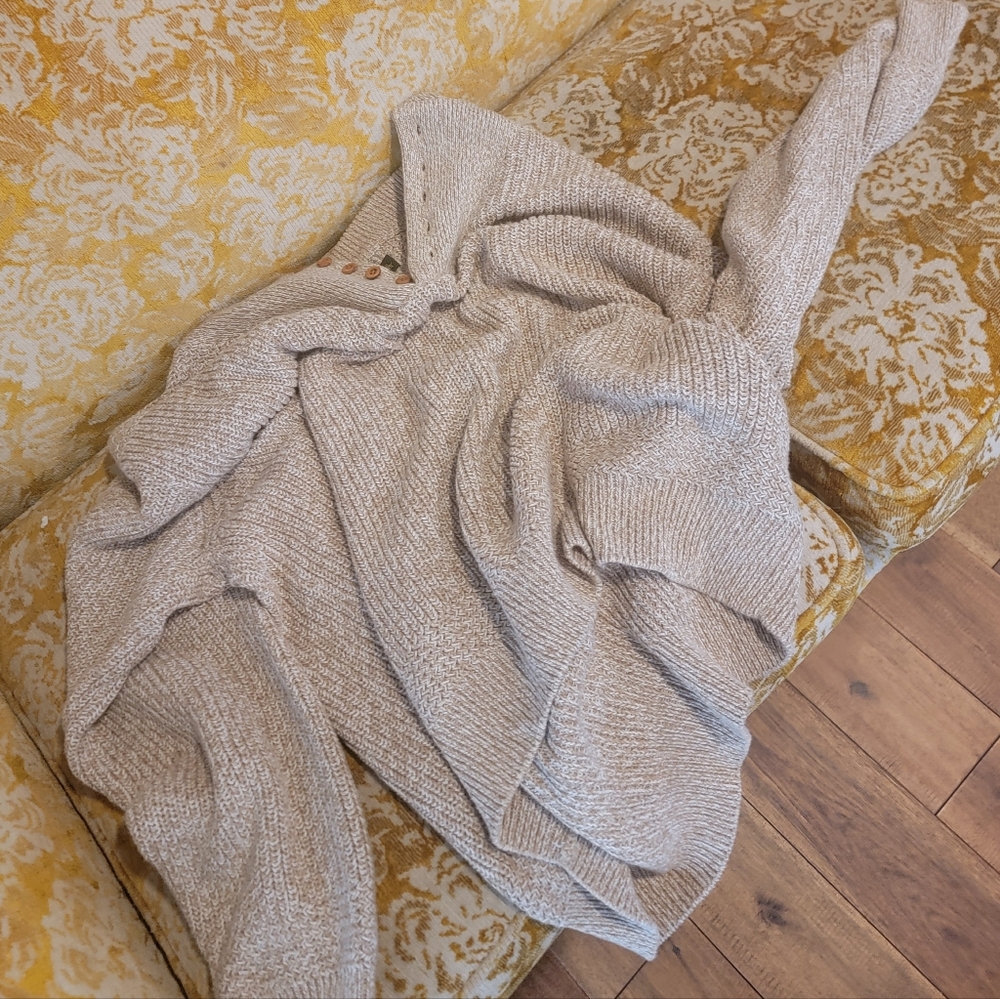 cabela's cream knitted sweater